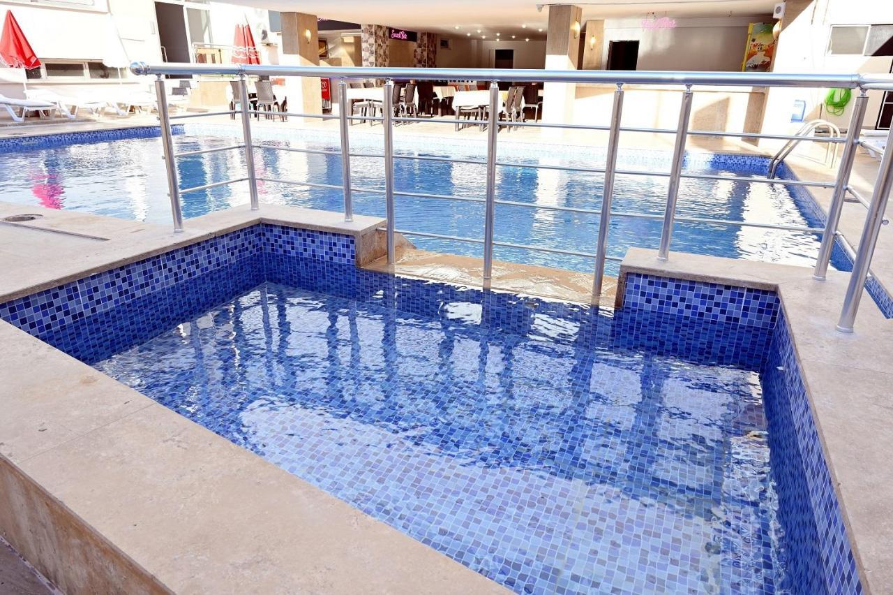 Roxx Royal Otel